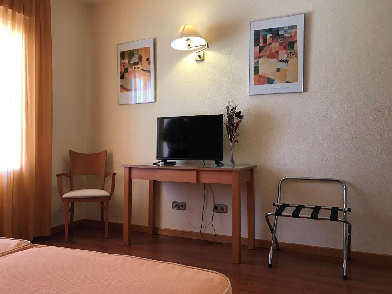 Villacanas Hotel Europa מראה חיצוני תמונה